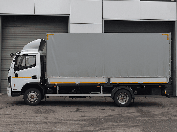 Тентованный фургон DongFeng Z55L